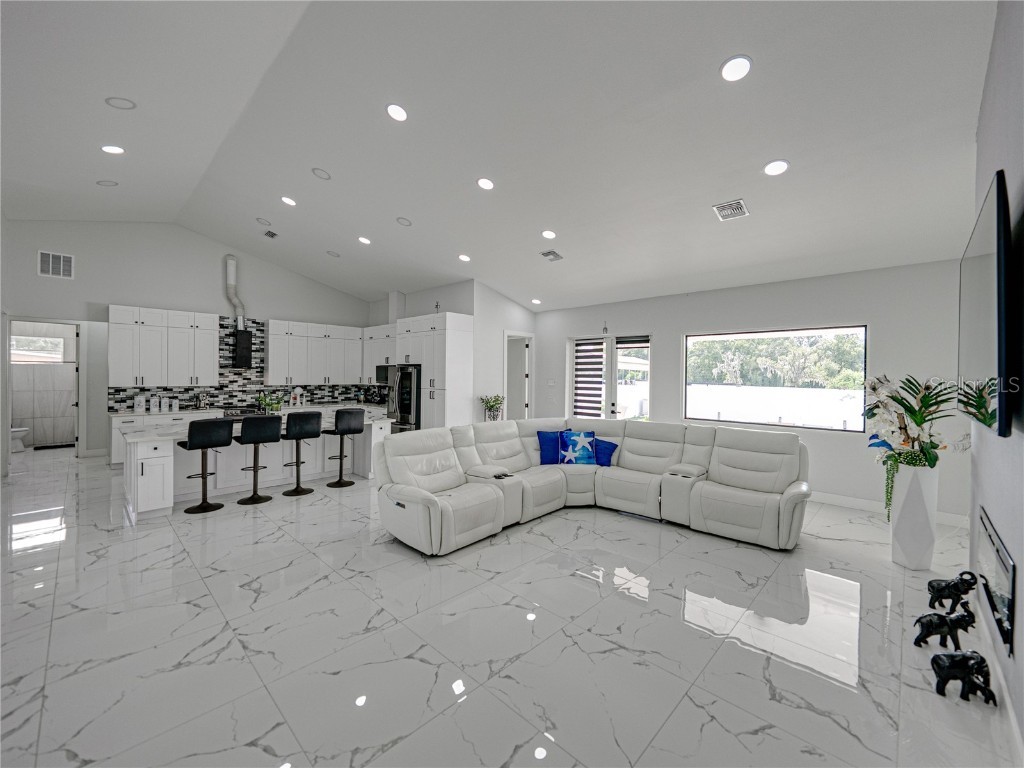 3820 N Galloway Road Lakeland FL 33810 P4935969 image16