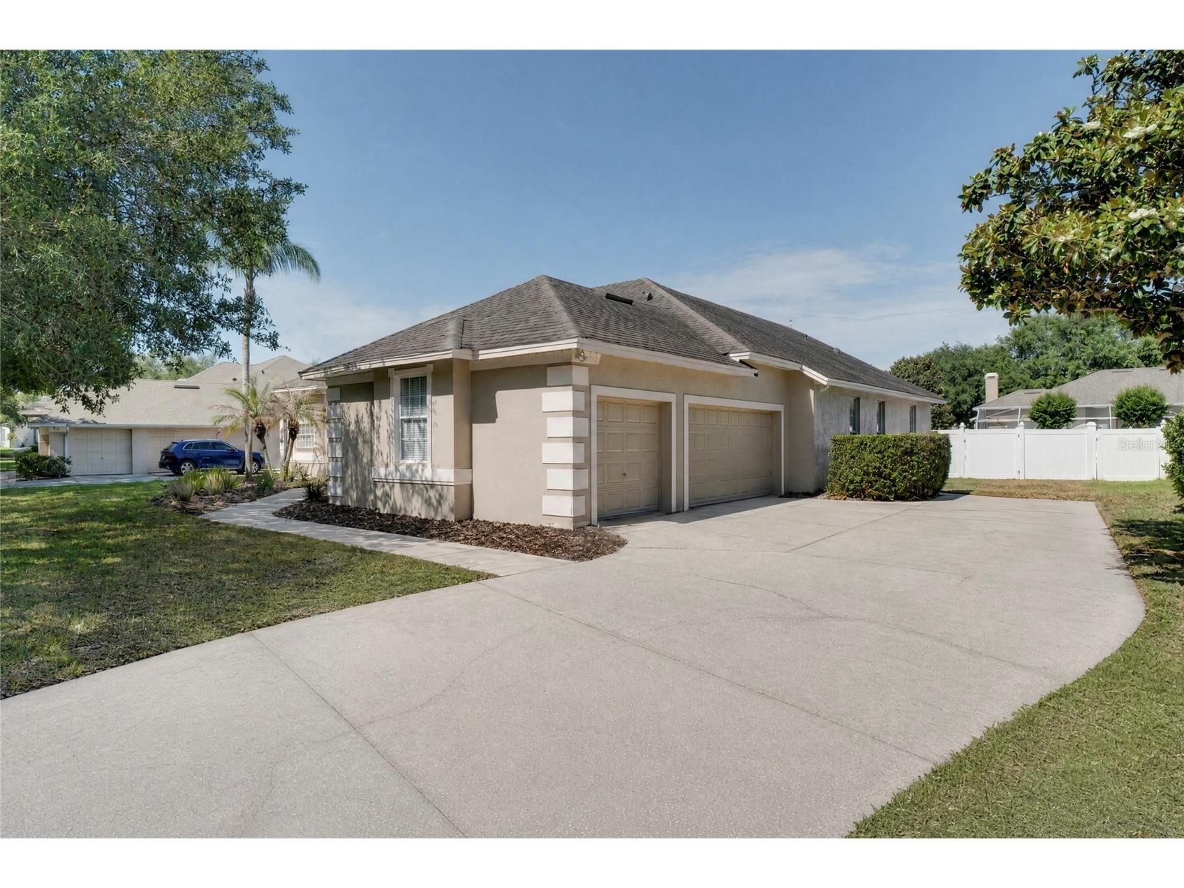 3820 Norbury Court Orlando FL 32835 O6403742 image2