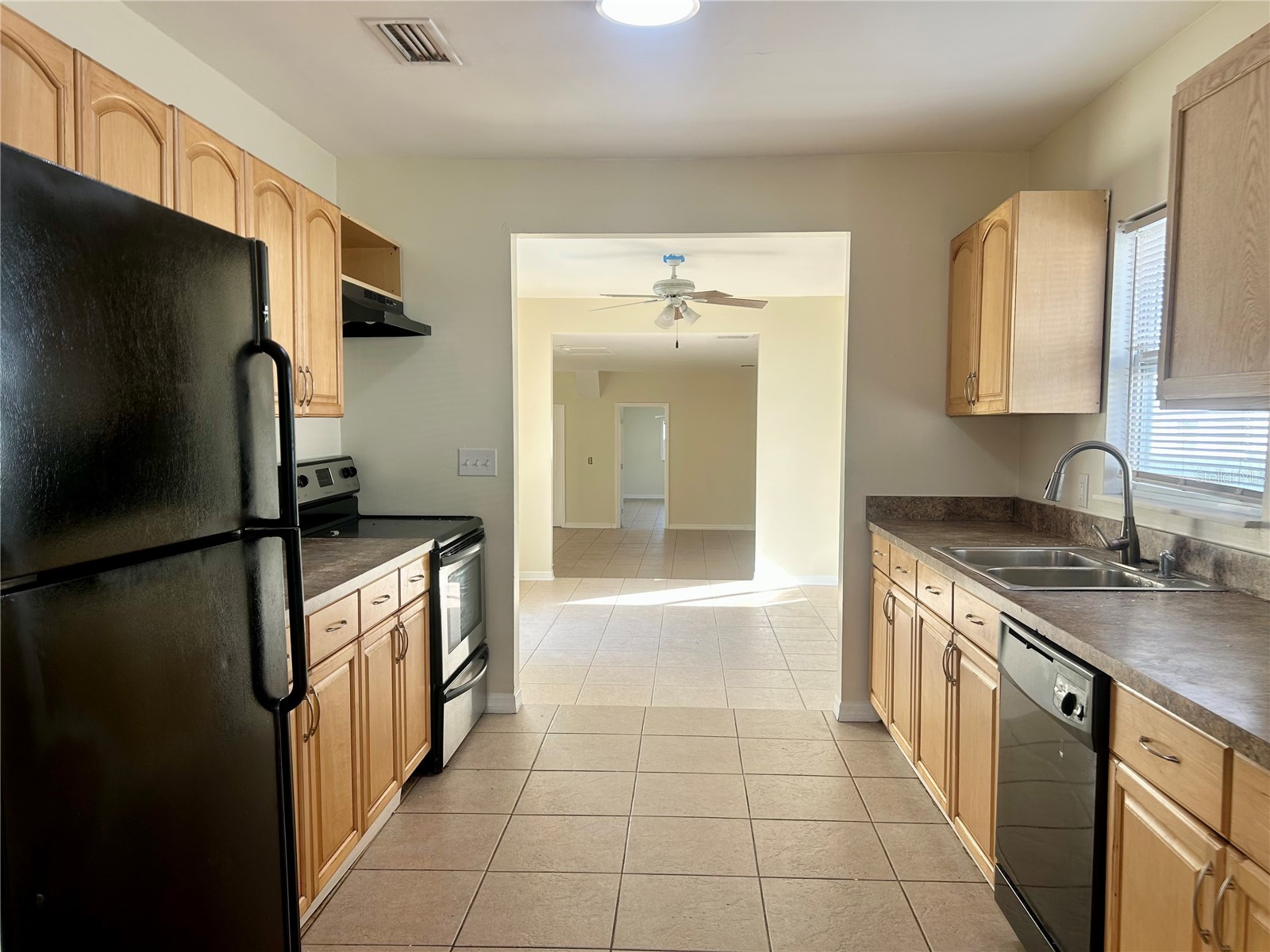 3821 1st Avenue N Saint Petersburg FL 33713 TB8466993 image8