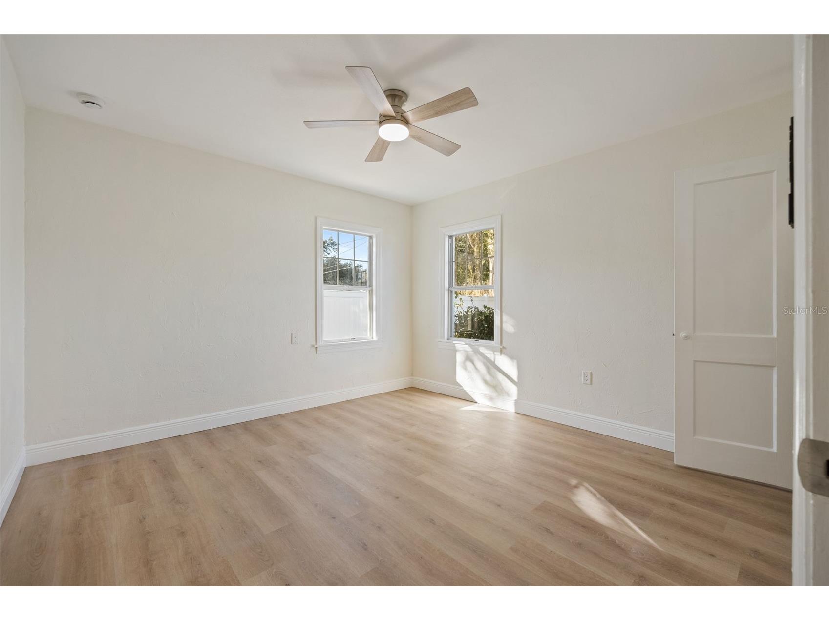 3821 6th Avenue N Saint Petersburg FL 33713 TB8473530 image11