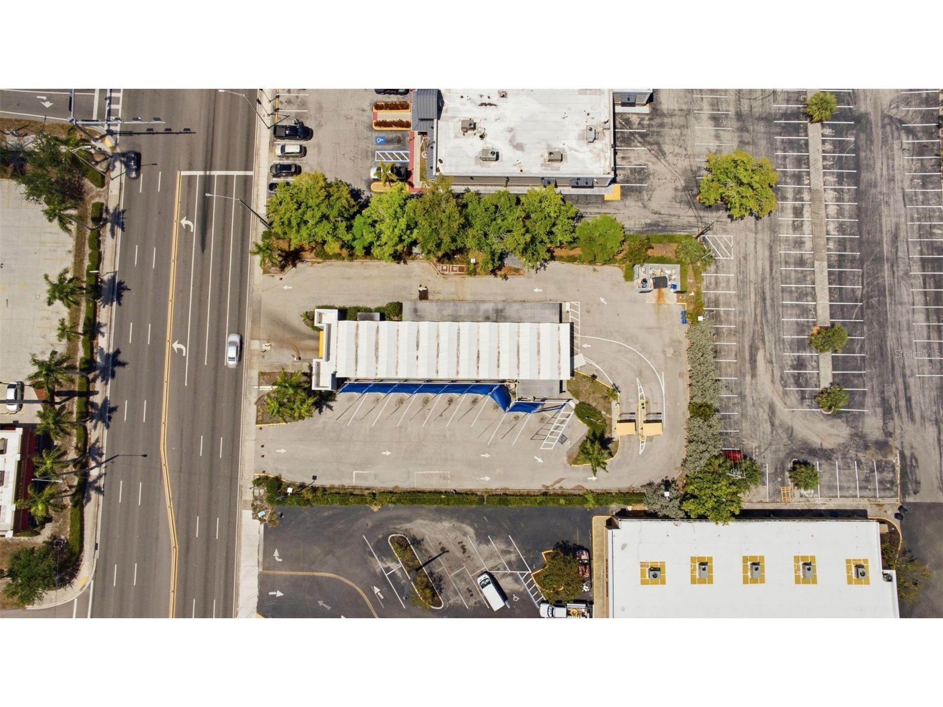 3821 Cleveland Avenue Fort Myers FL 33901 A4693249 image7
