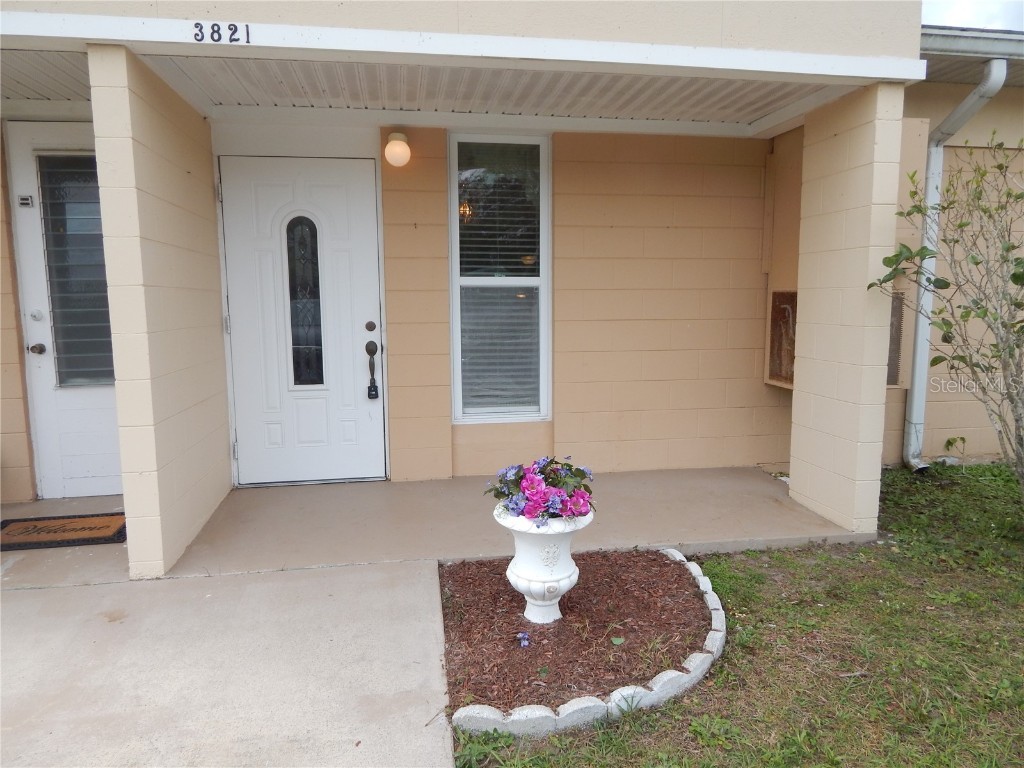 3821 Club Circle Lake Wales FL 33854 - WALK IN WATER K4902818 image1