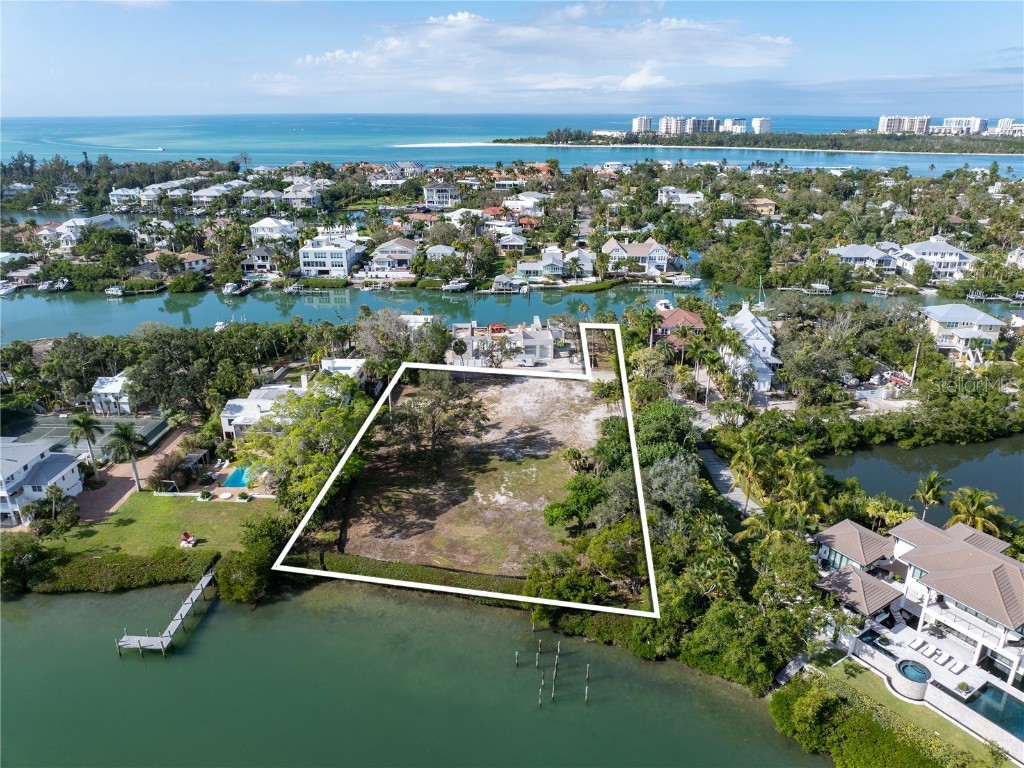 3821 Flamingo Avenue Sarasota FL 34242 - SARASOTA BAY A4639066 image1