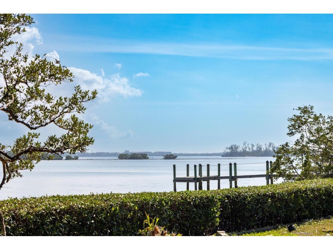 3821 Flamingo Avenue Sarasota FL 34242 - SARASOTA BAY A4639066 image6