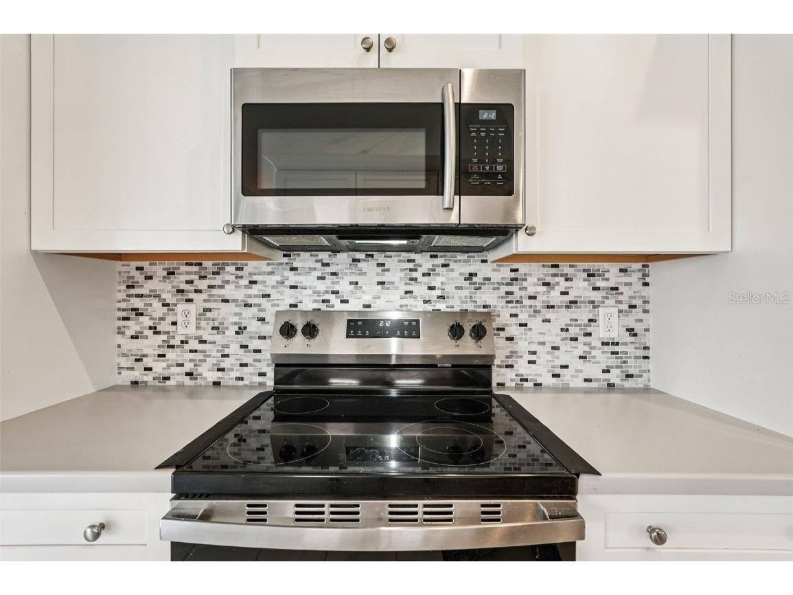 3821 Garden Lakes Estates Drive Bradenton FL 34203 A4672210 image10