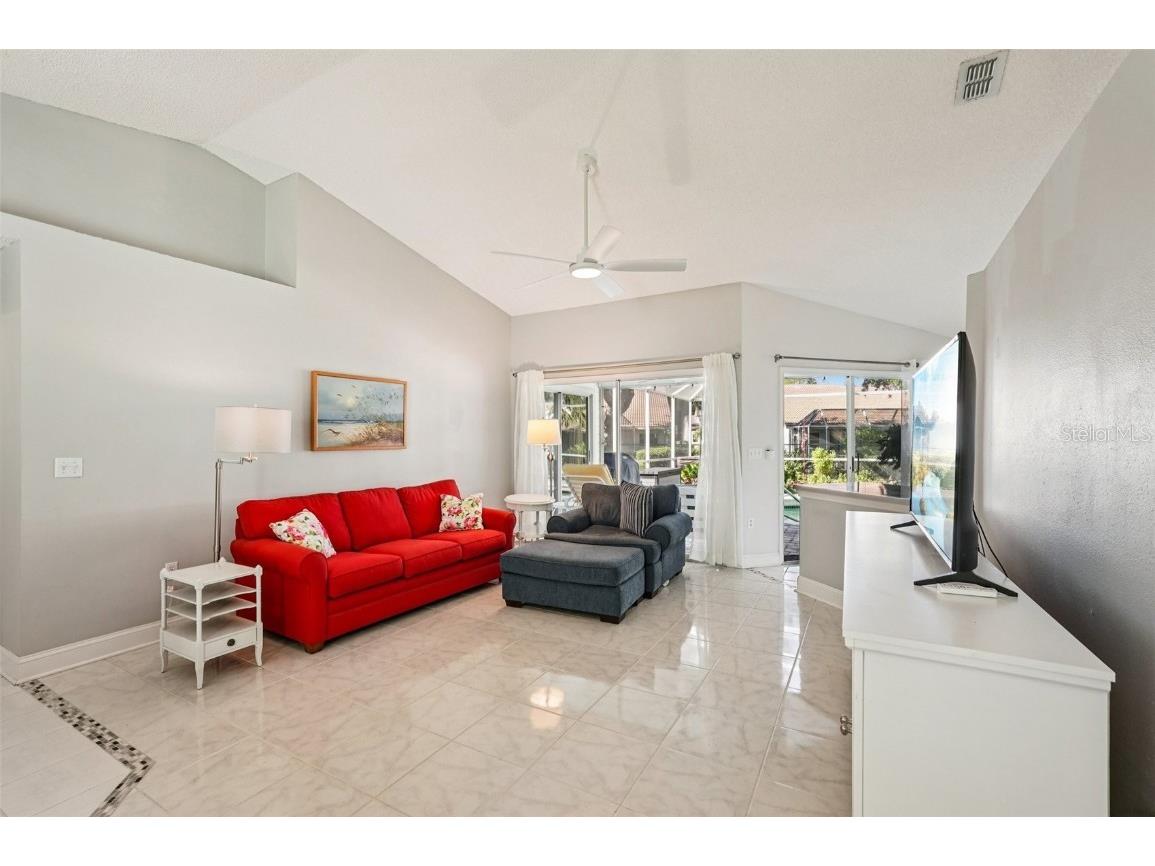 3821 Garden Lakes Estates Drive Bradenton FL 34203 A4672210 image5