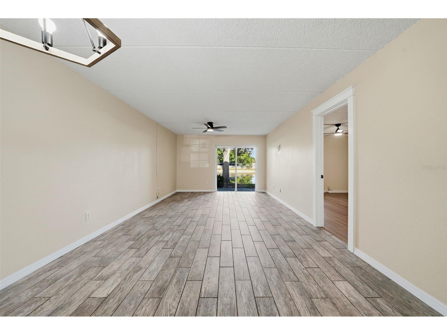 3821 N Oak Drive #J21 Tampa FL 33611 TB8513581 image5