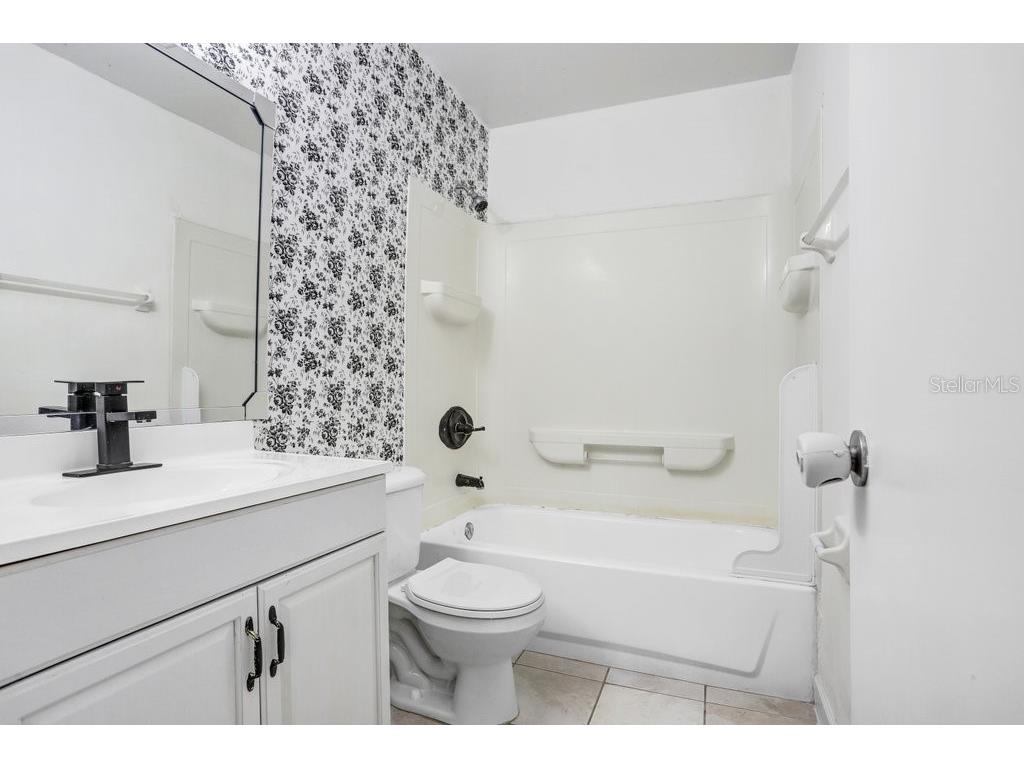 3821 S Lake Drive #223 Tampa FL 33614 TB8453025 image9