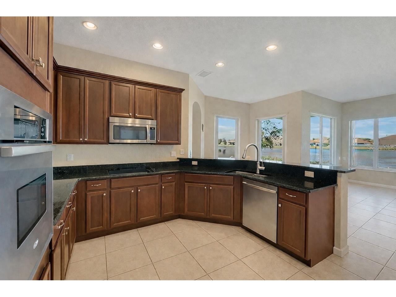 3821 Shoreview Drive Kissimmee FL 34744 S5146534 image7