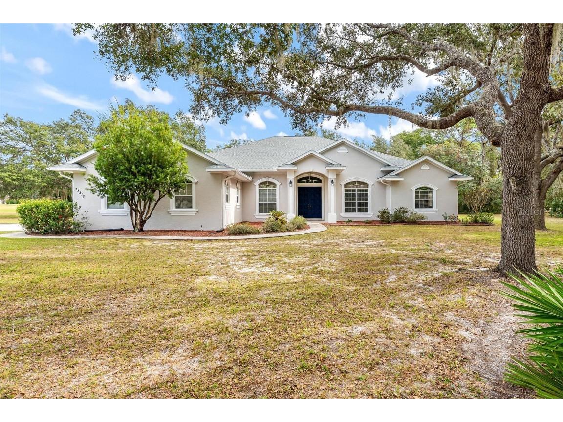 38218 Sabal Way Umatilla FL 32784 - LAKE DALHOUSIE G5104328 image1