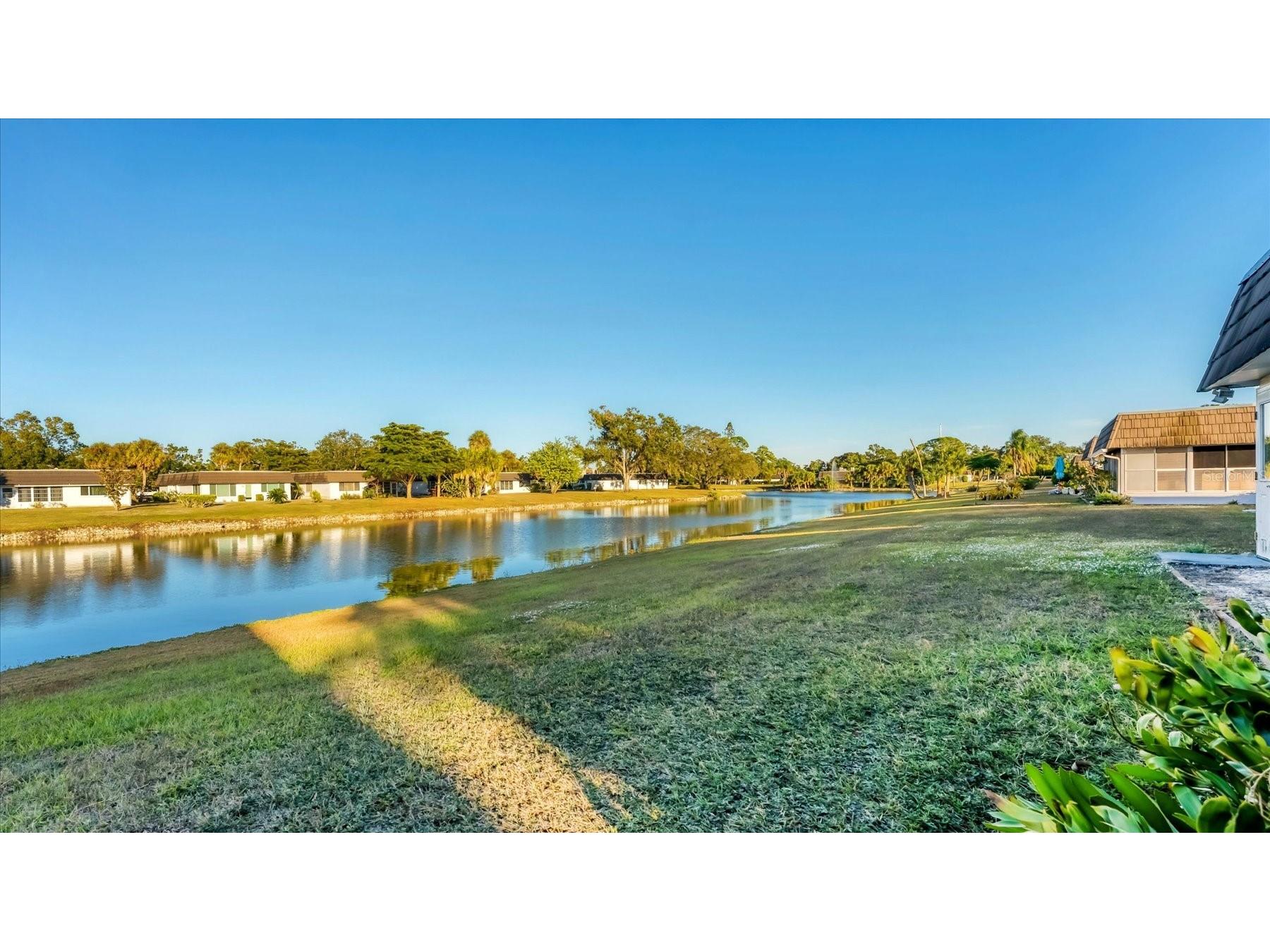3823 Glen Oaks Drive E #83 Sarasota FL 34232 A4673532 image28