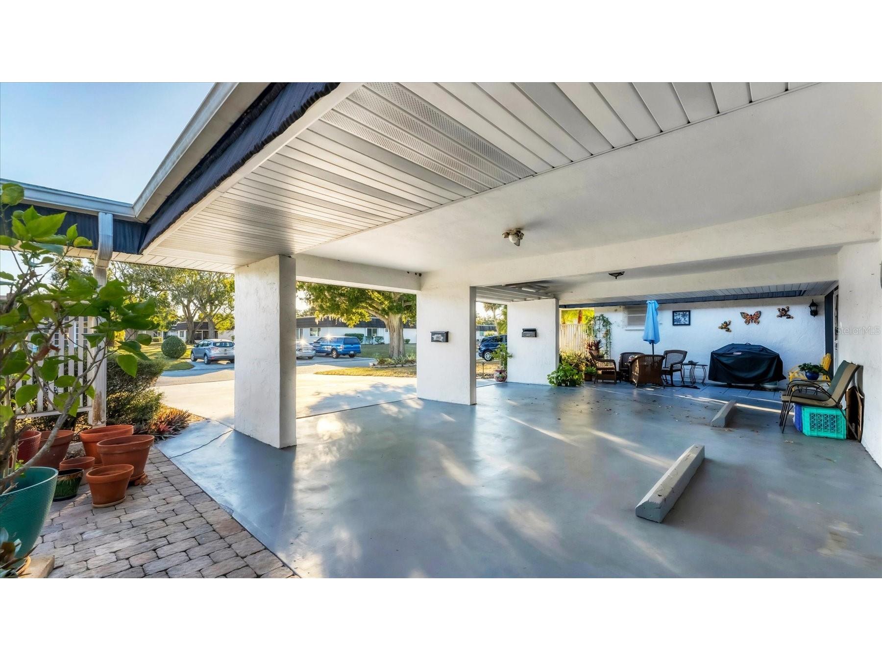 3823 Glen Oaks Drive E #83 Sarasota FL 34232 A4673532 image3