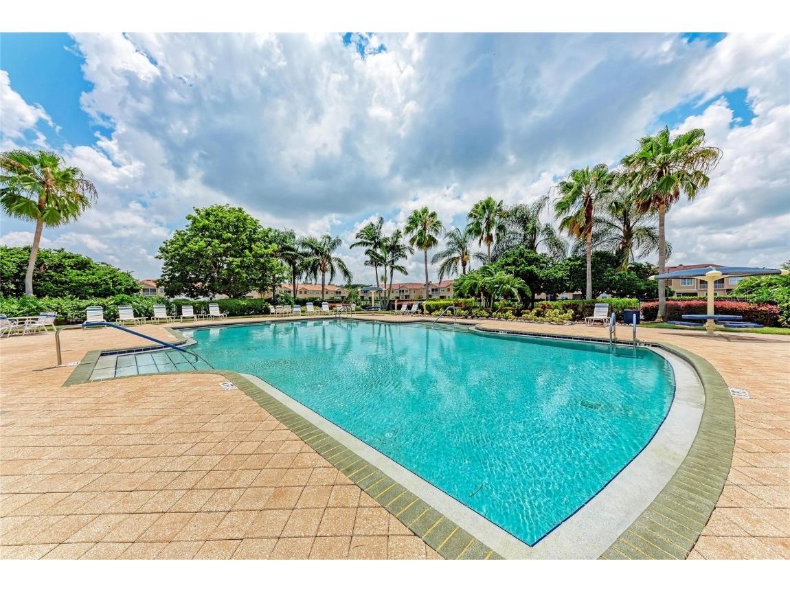 3823 Parkridge Circle #1-101 Sarasota FL 34243 A4669297 image32