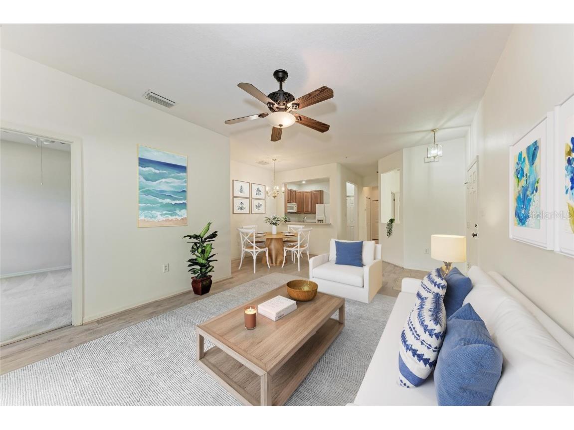 3823 Parkridge Circle #1-101 Sarasota FL 34243 A4669297 image4