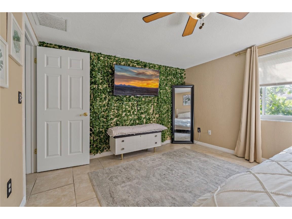 3823 Sail Drive New Port Richey FL 34652 TB8406277 image24