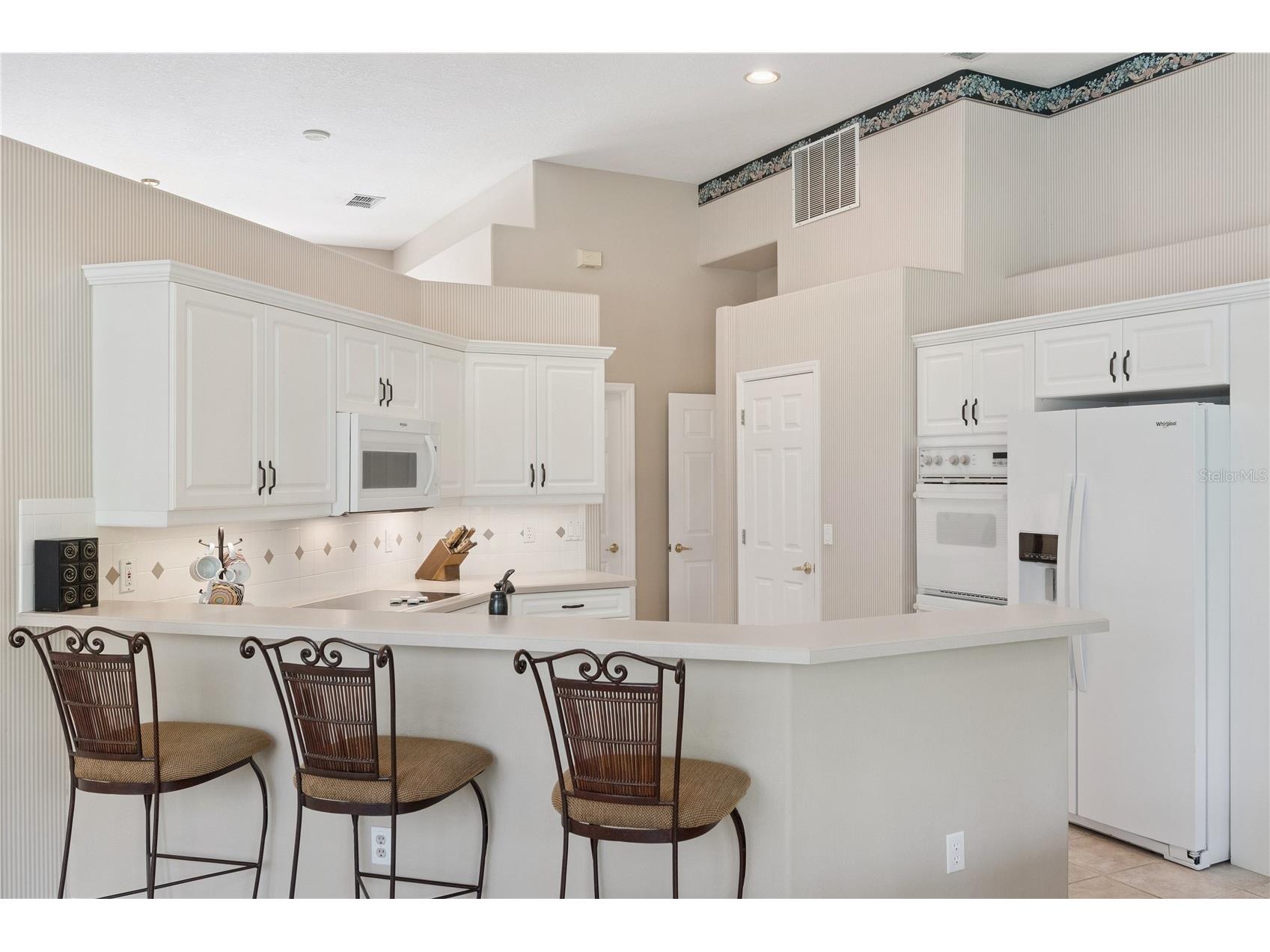 3823 Winding Lake Circle Orlando FL 32835 O6411193 image8