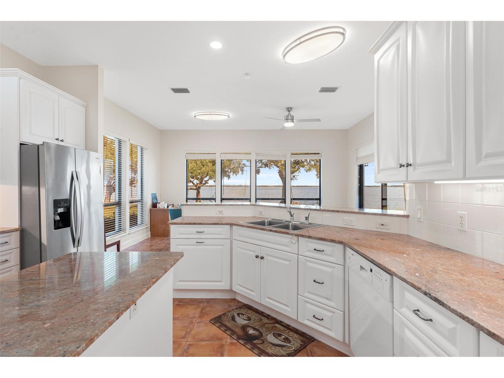 38230 Yale Circle Leesburg FL 34788 - YALE G5089826 image24