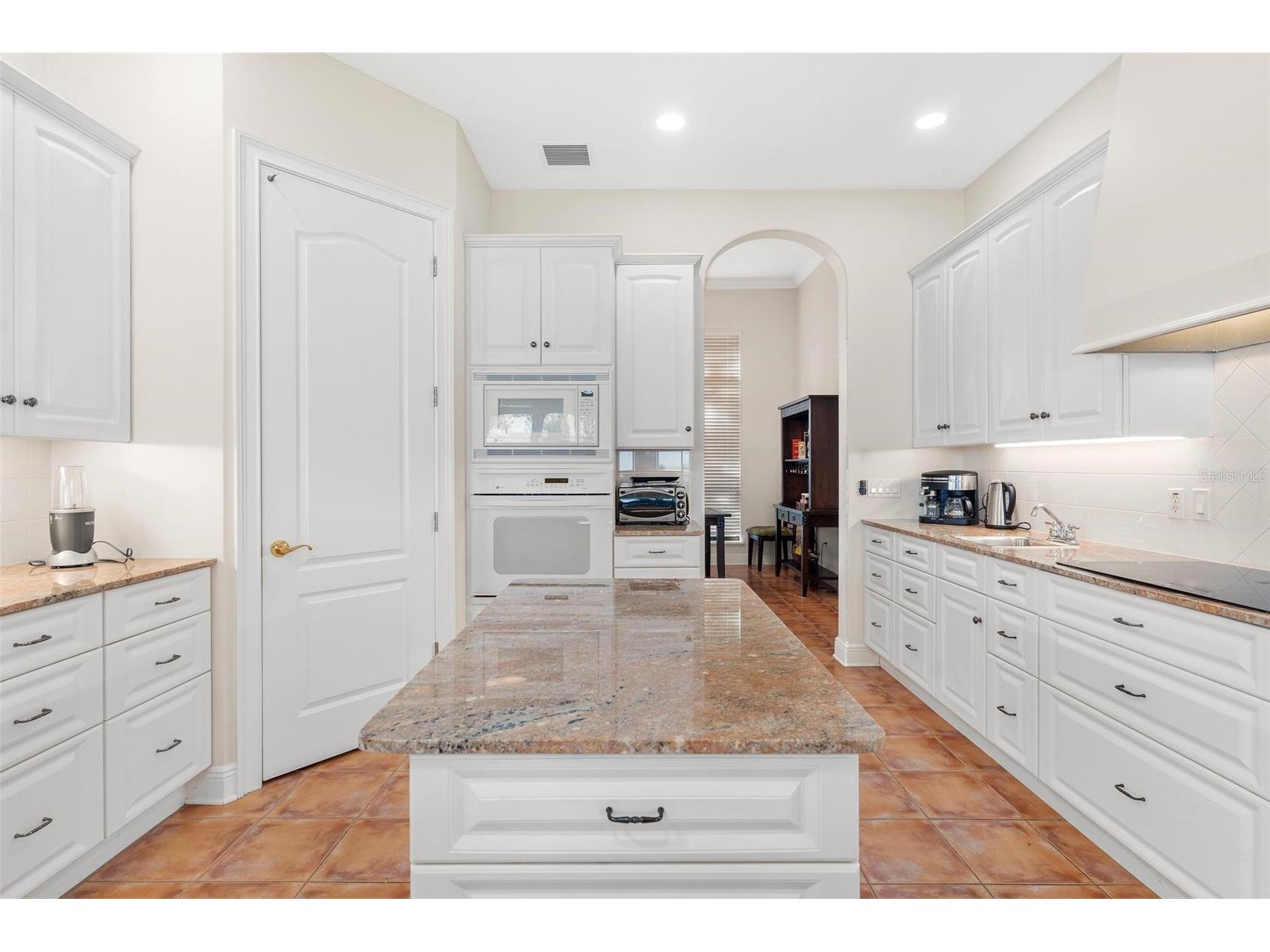 38230 Yale Circle Leesburg FL 34788 - YALE G5089826 image41