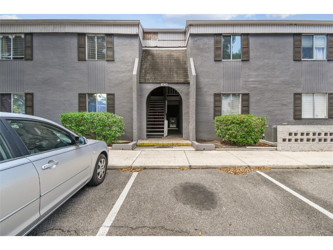 3824 Cortez Drive #B Tampa FL 33614 TB8377664 image1