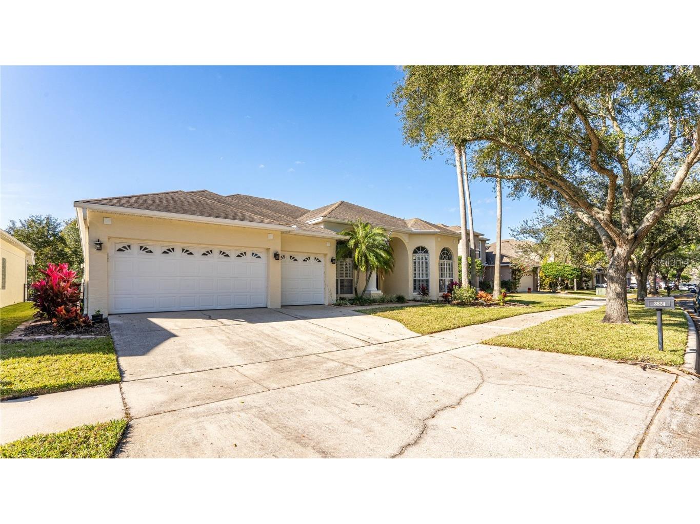 3824 Crescent Park Boulevard Orlando FL 32812 O6169154 image1