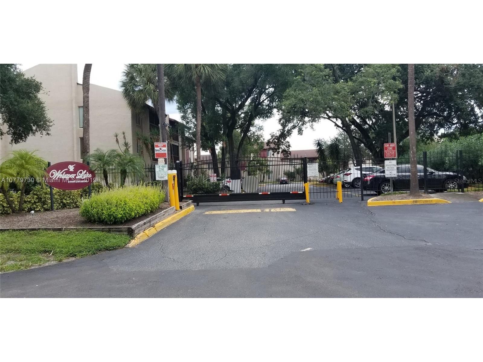 3824 N Lake Drive #108 Tampa FL 33614 O6414859 image1