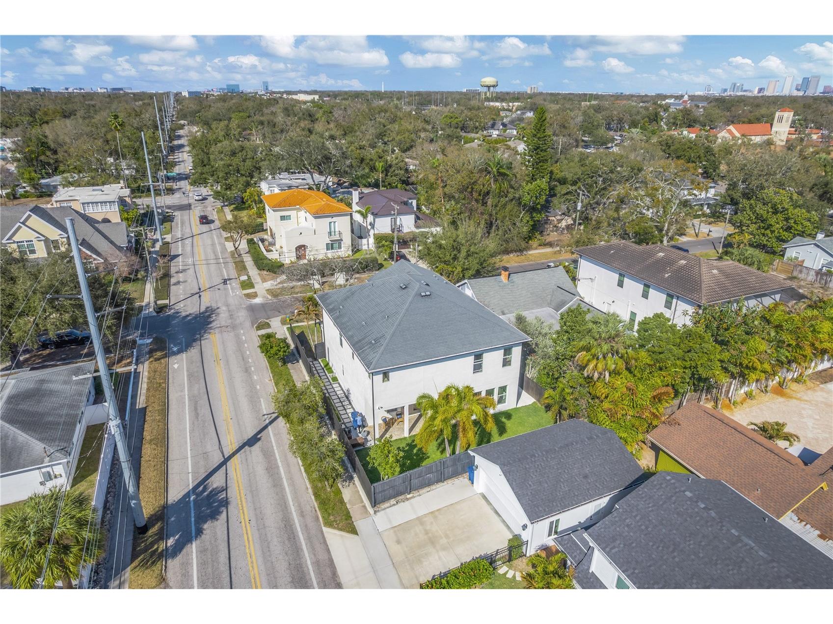 3824 W Santiago Street Tampa FL 33629 TB8490917 image44
