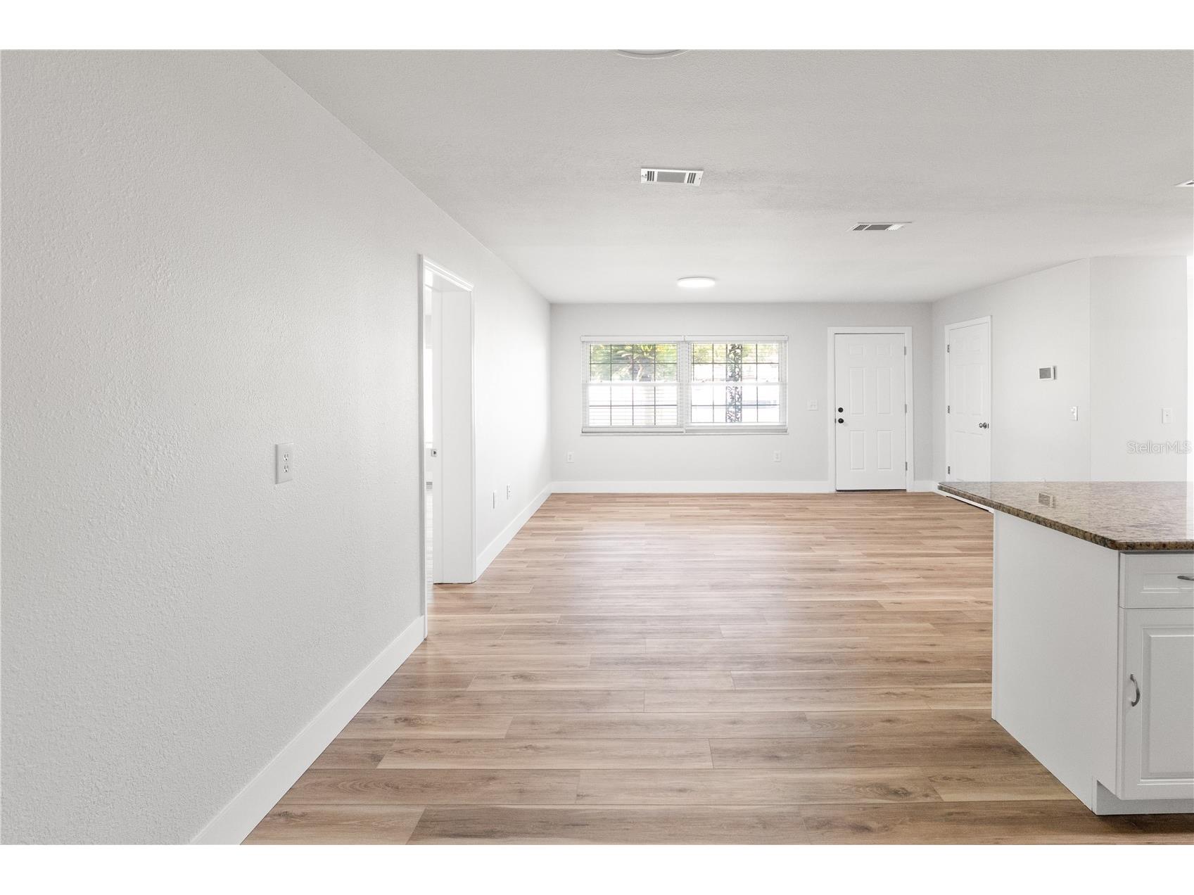 38245 12th Avenue Zephyrhills FL 33542 TB8498008 image5