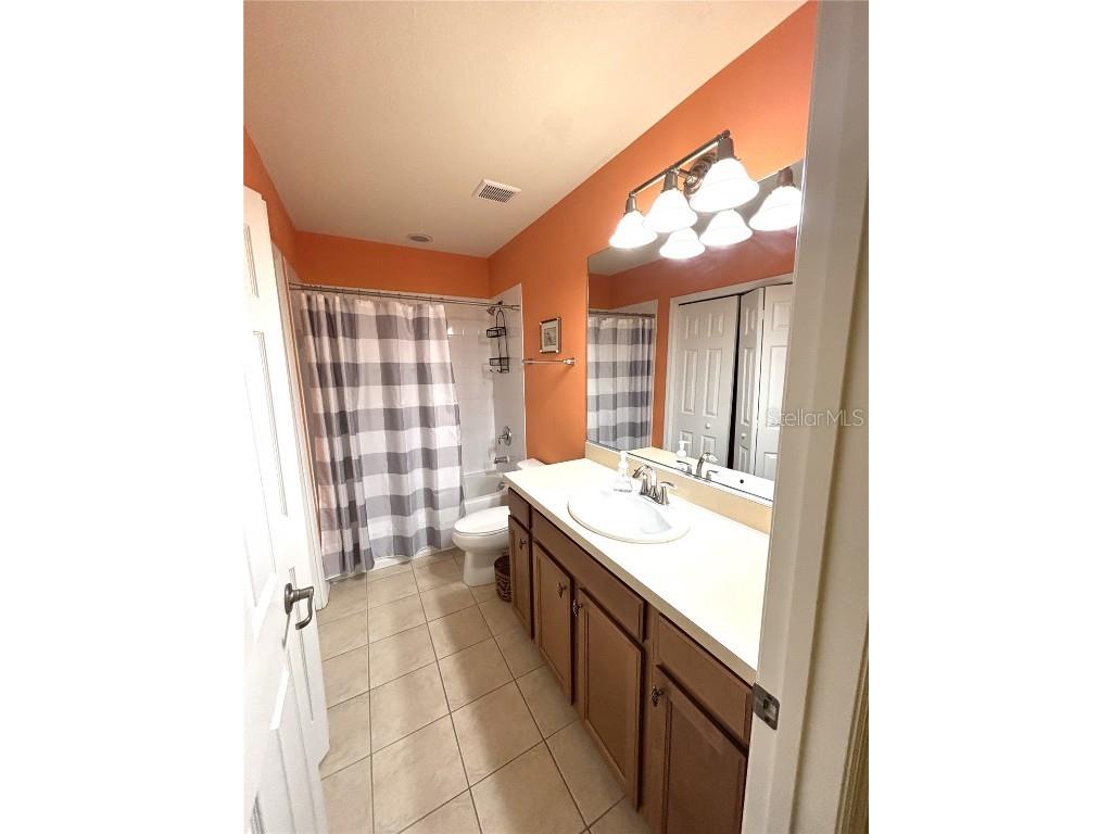 3825 45th Terrace W #104 Bradenton FL 34210 A4637984 image18