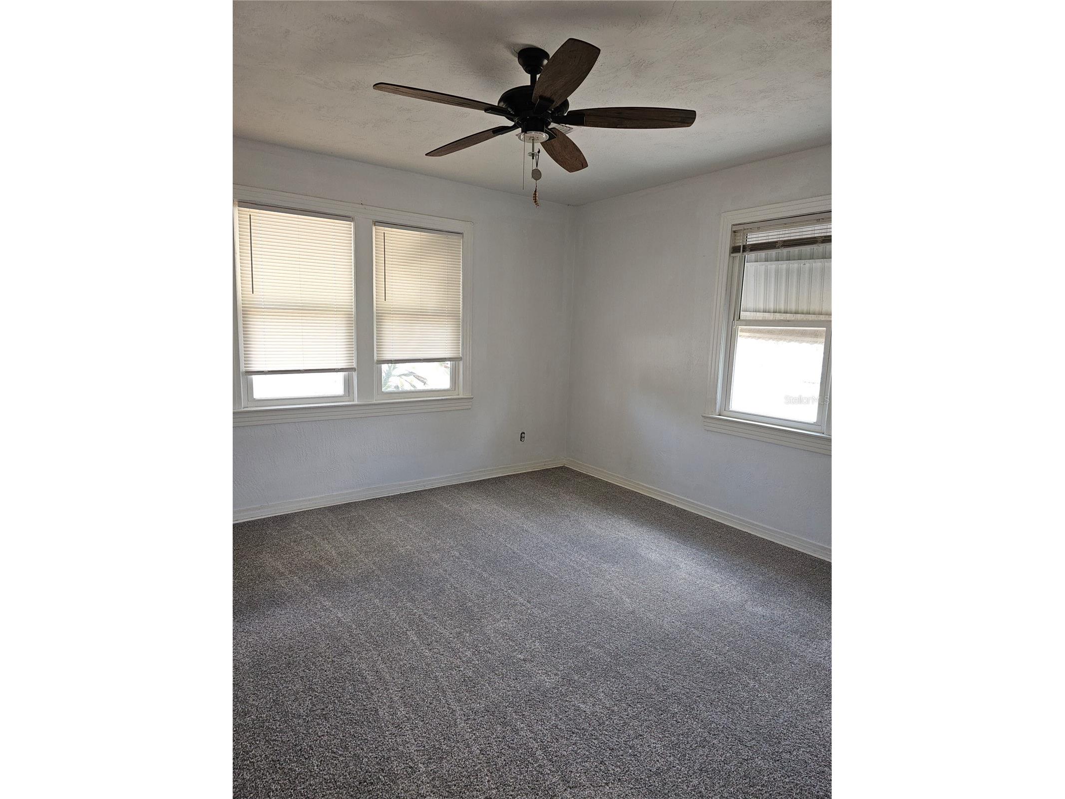 3825 49th Avenue N Saint Petersburg FL 33714 TB8486507 image5