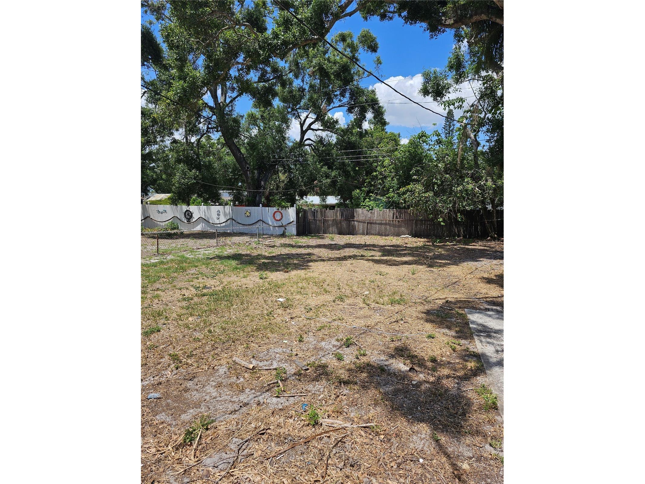 3825 49th Avenue N Saint Petersburg FL 33714 TB8486507 image8