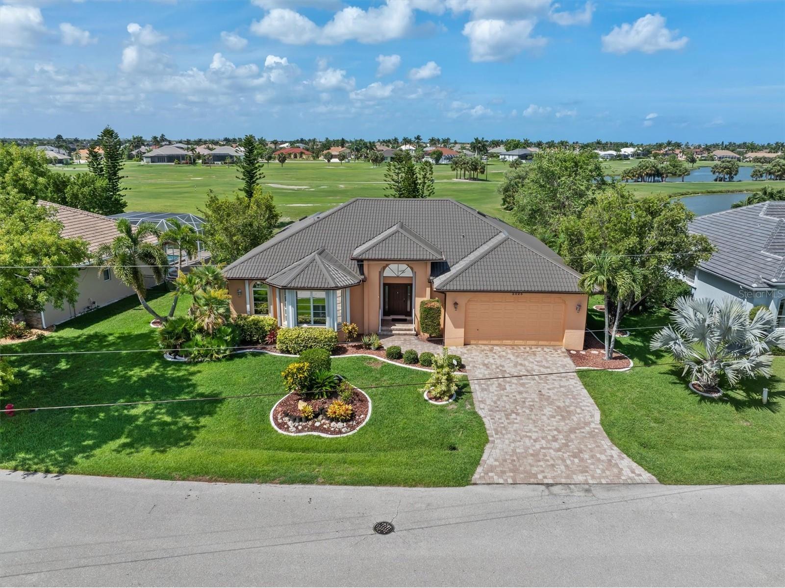 3825 Bordeaux Drive Punta Gorda FL 33950 C7526563 image1