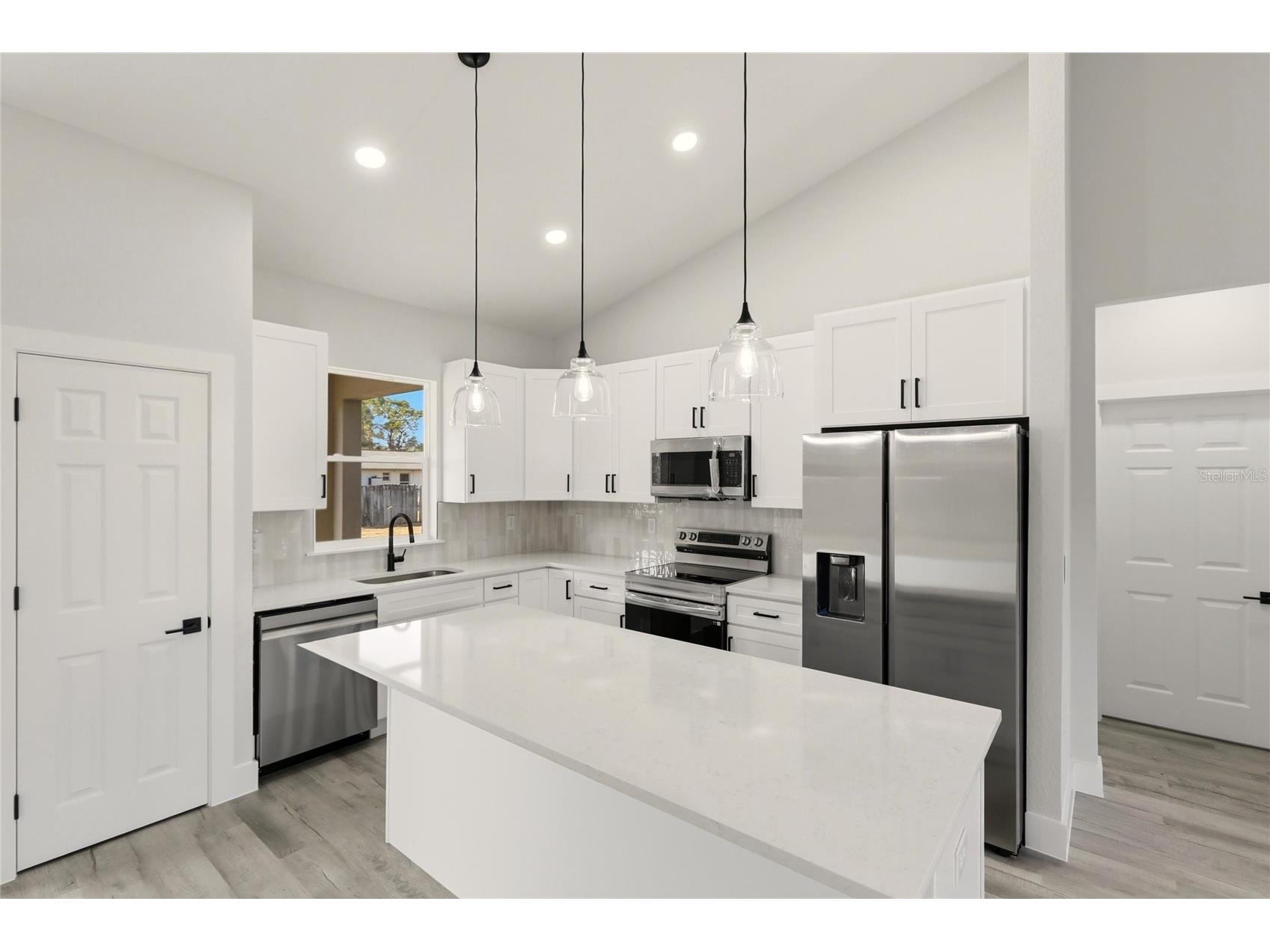 3825 Citroen Drive Sebring FL 33872 P4937753 image7
