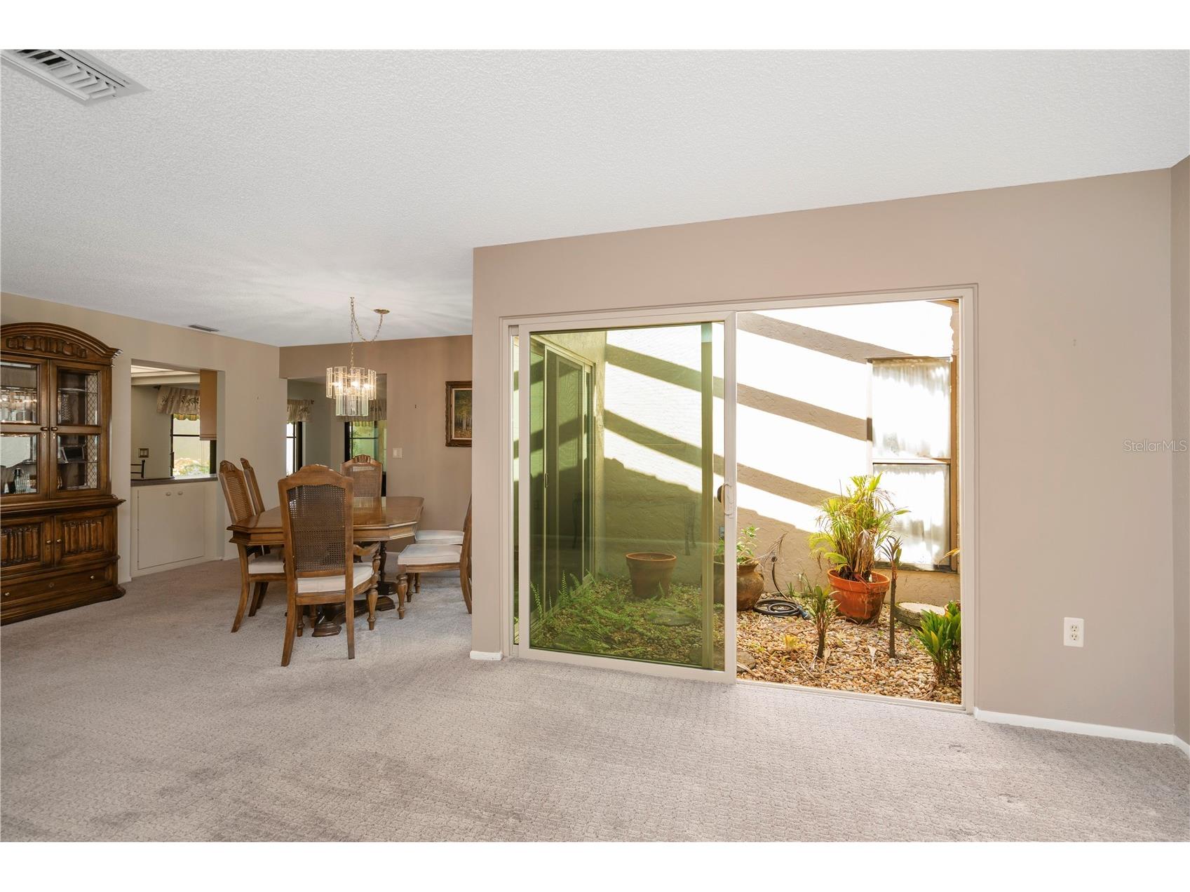 3825 Glen Oaks Manor Drive Sarasota FL 34232 TB8522724 image10