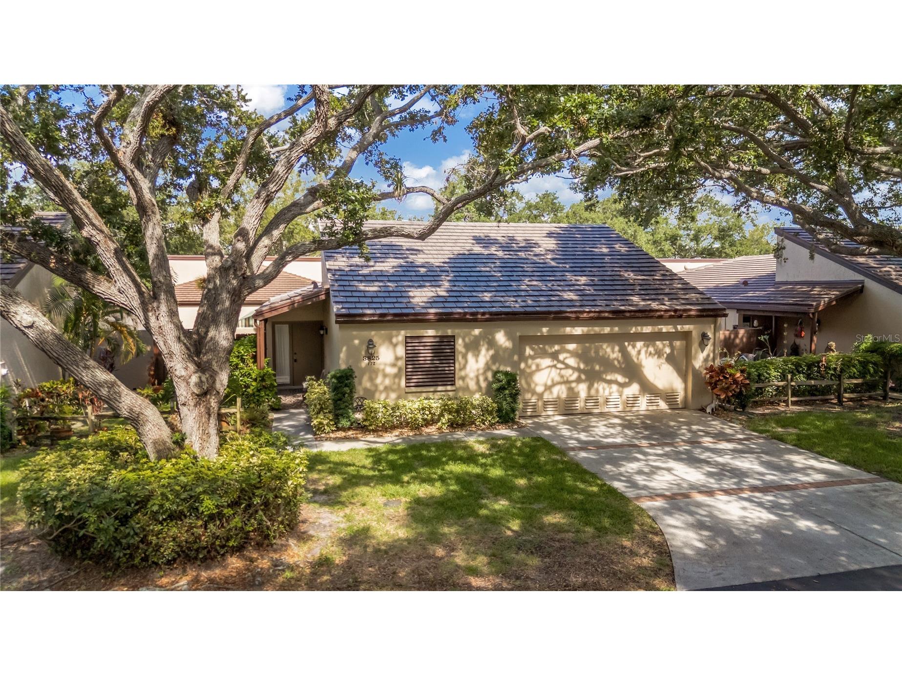 3825 Glen Oaks Manor Drive Sarasota FL 34232 TB8522724 image30