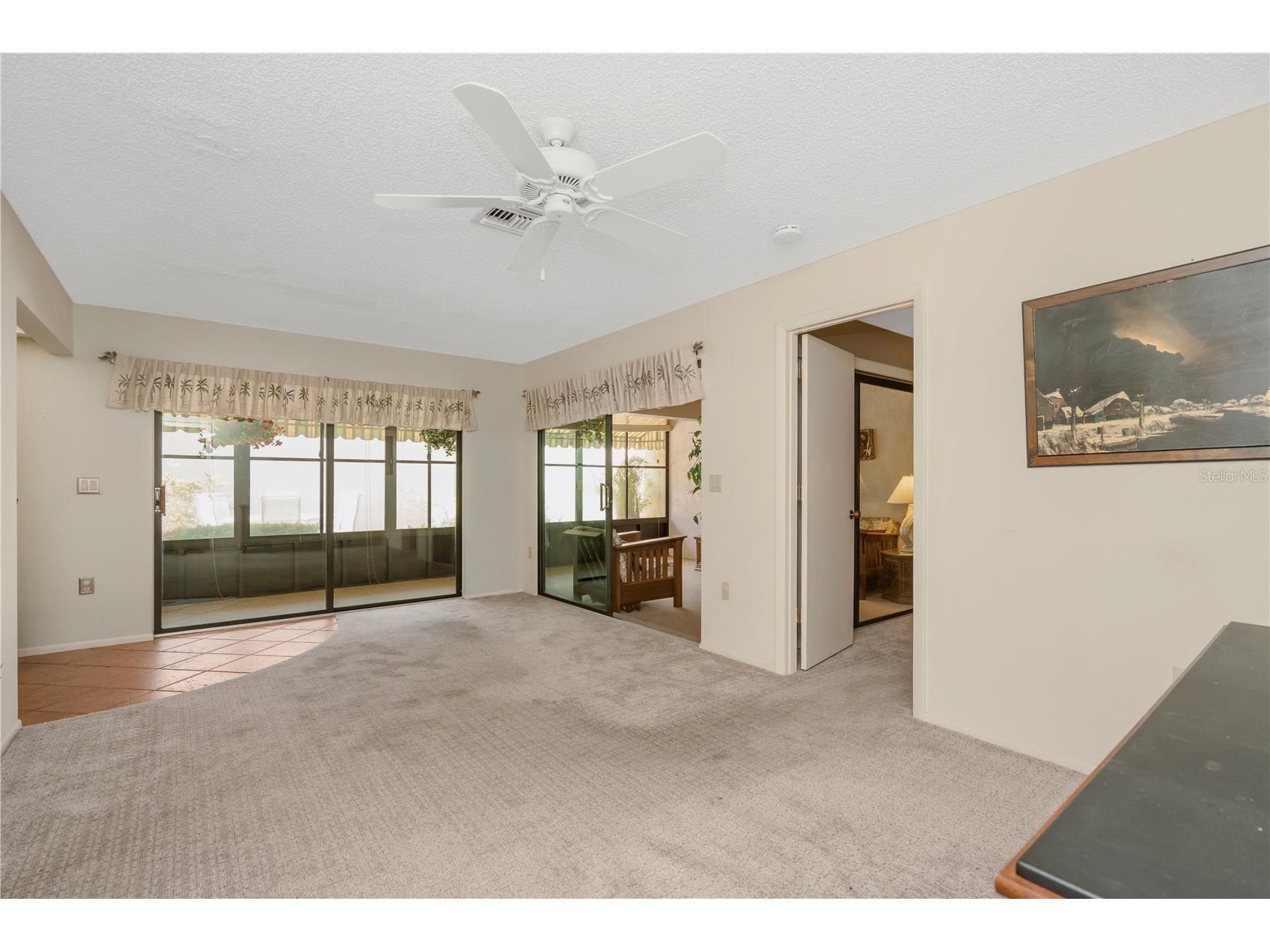 3825 Glen Oaks Manor Drive Sarasota FL 34232 TB8522724 image7