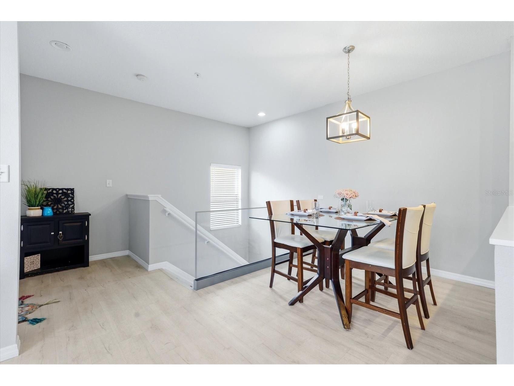 3825 Parkridge Circle #1-202 Sarasota FL 34243 A4691818 image13