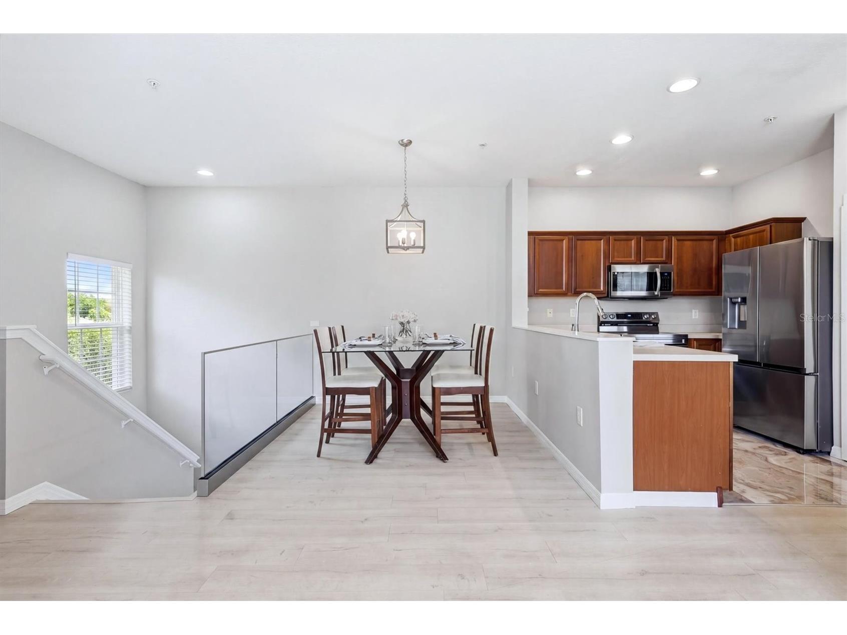 3825 Parkridge Circle #1-202 Sarasota FL 34243 A4691818 image14