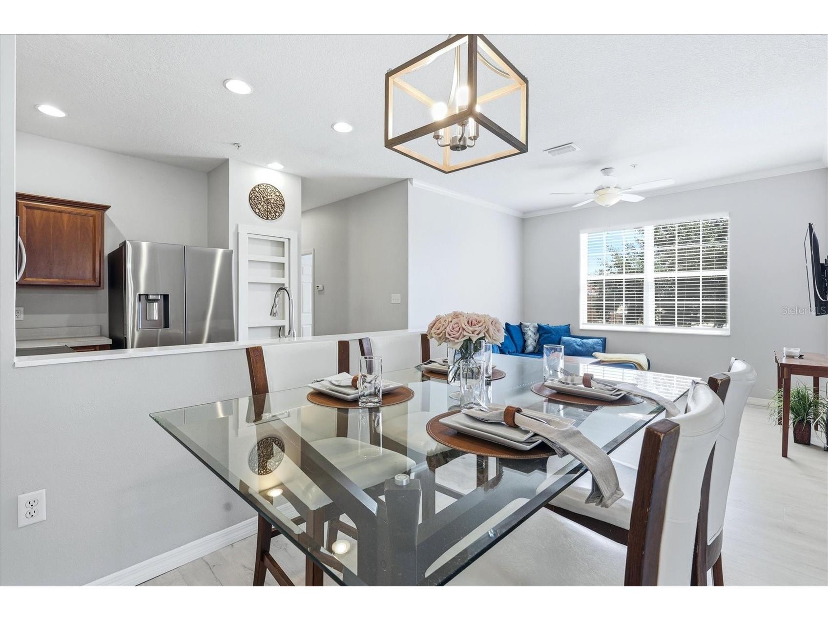 3825 Parkridge Circle #1-202 Sarasota FL 34243 A4691818 image16