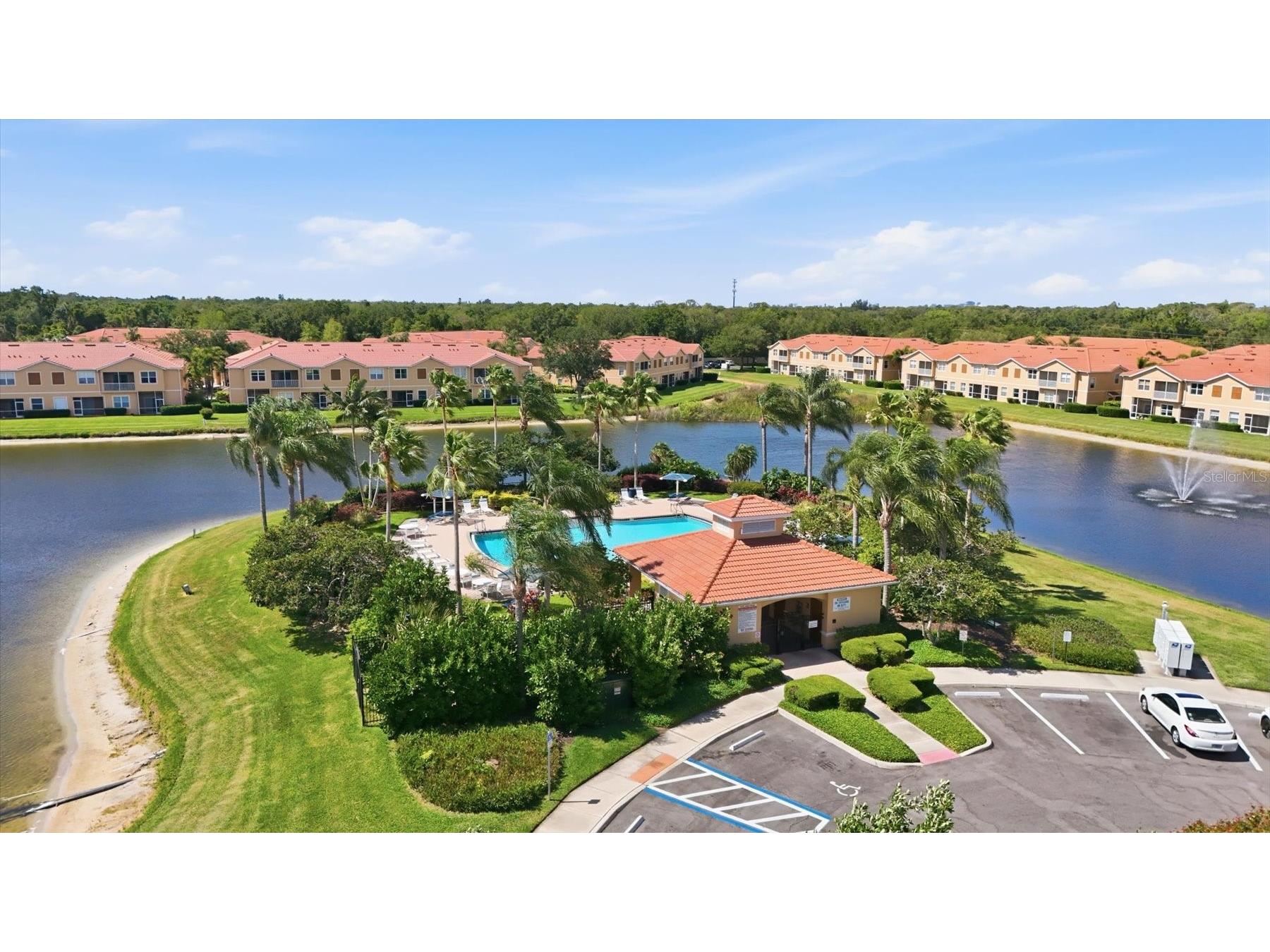 3825 Parkridge Circle #1-202 Sarasota FL 34243 A4691818 image37