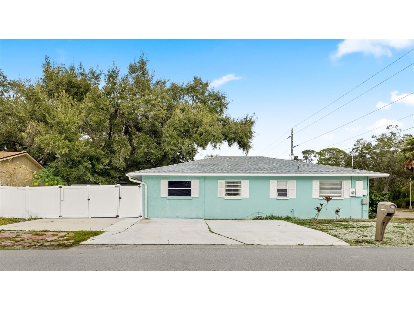 3825 Proctor Road Sarasota FL 34233 A4675065 image2