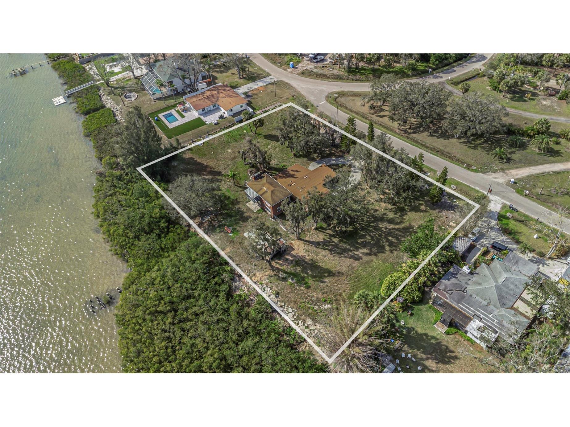 3825 Shore Boulevard Oldsmar FL 34677 TB8352067 image5