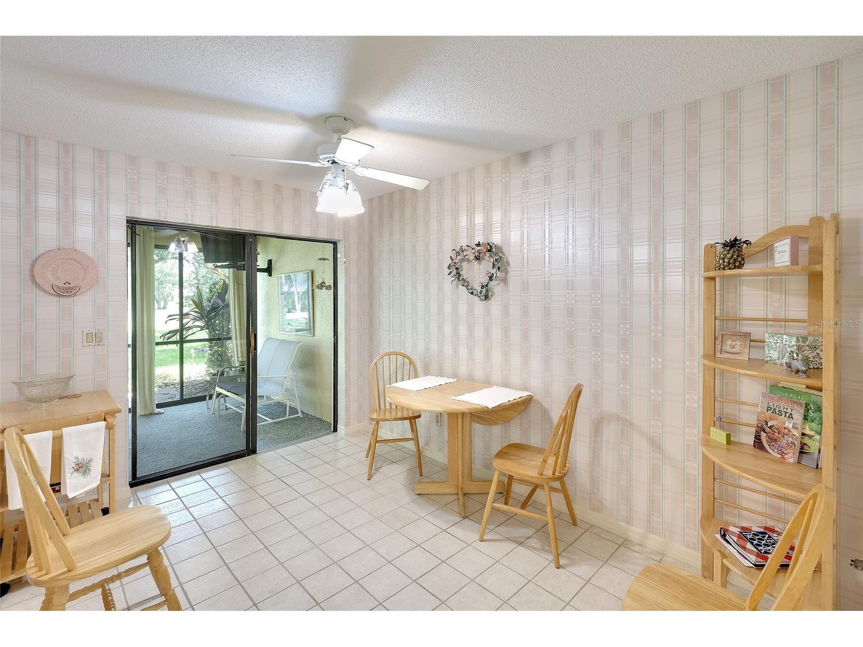 3825 Wilshire Circle #1 Sarasota FL 34238 A4693723 image12