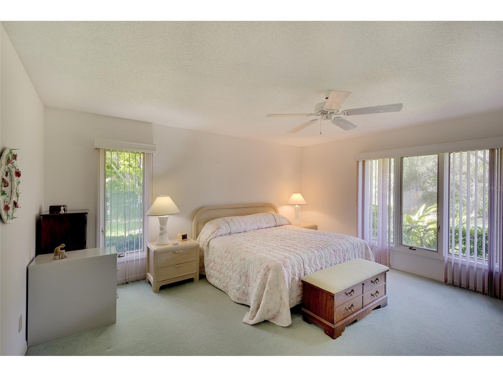 3825 Wilshire Circle #1 Sarasota FL 34238 A4693723 image16