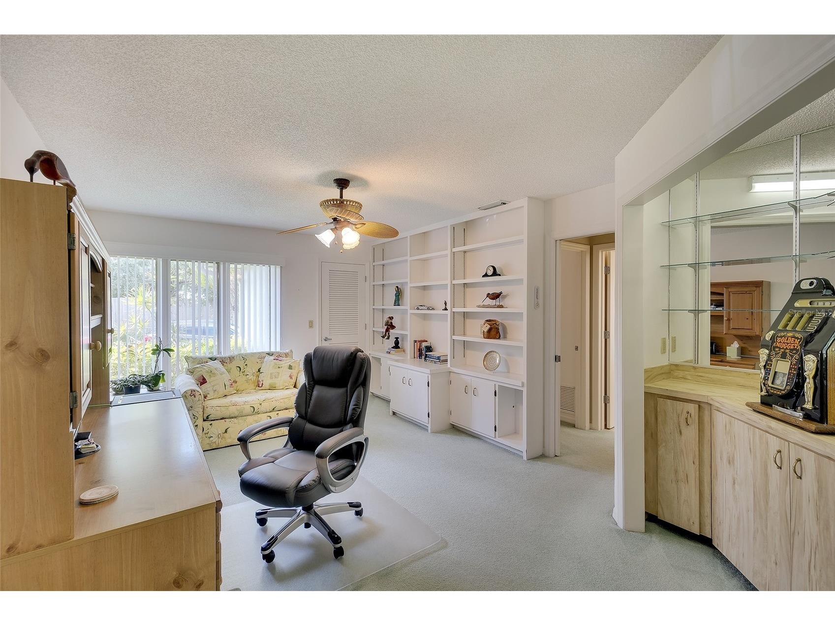 3825 Wilshire Circle #1 Sarasota FL 34238 A4693723 image17