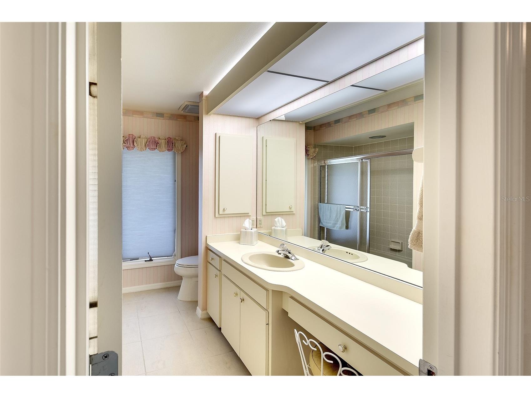 3825 Wilshire Circle #1 Sarasota FL 34238 A4693723 image21