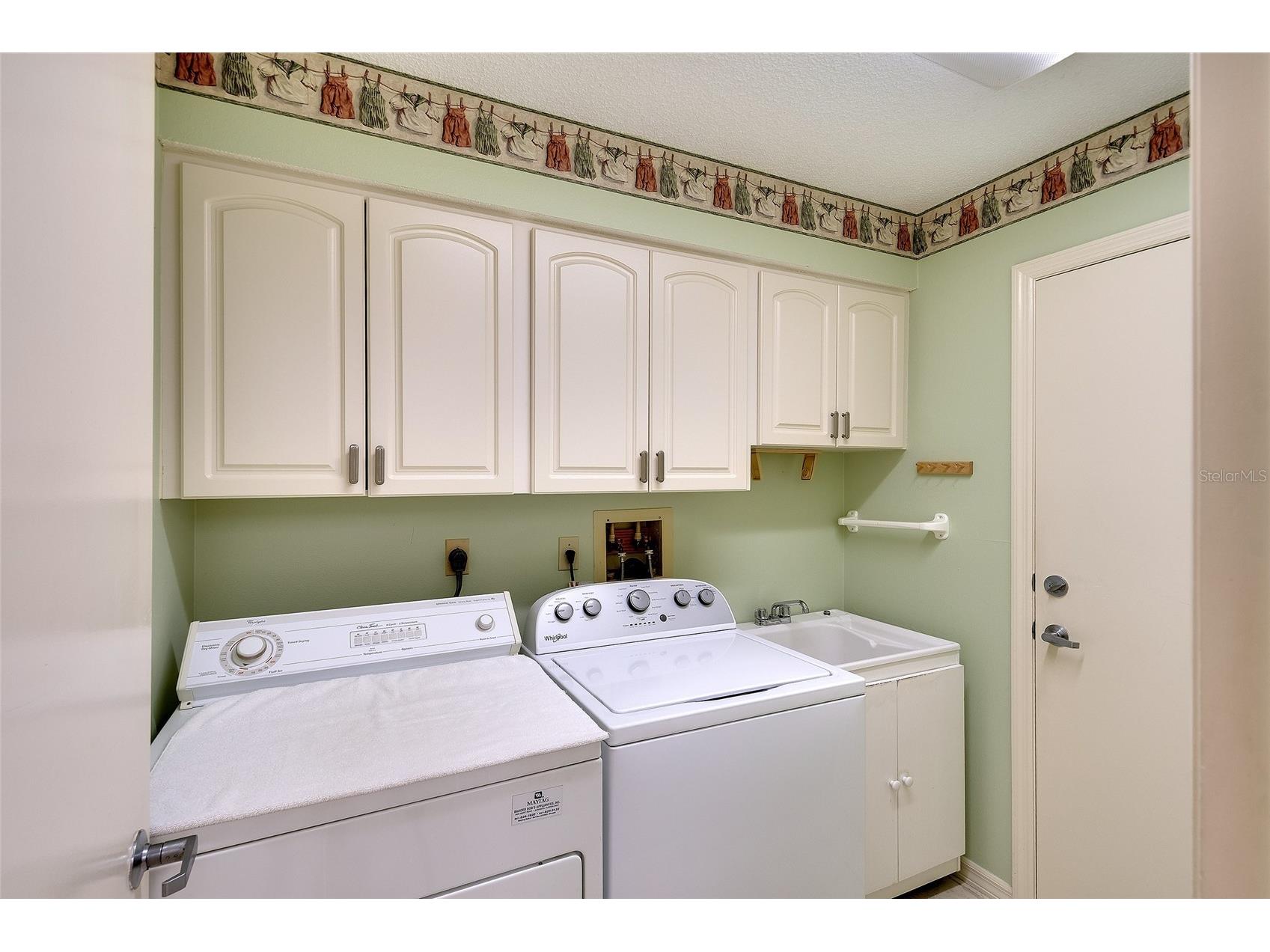 3825 Wilshire Circle #1 Sarasota FL 34238 A4693723 image22