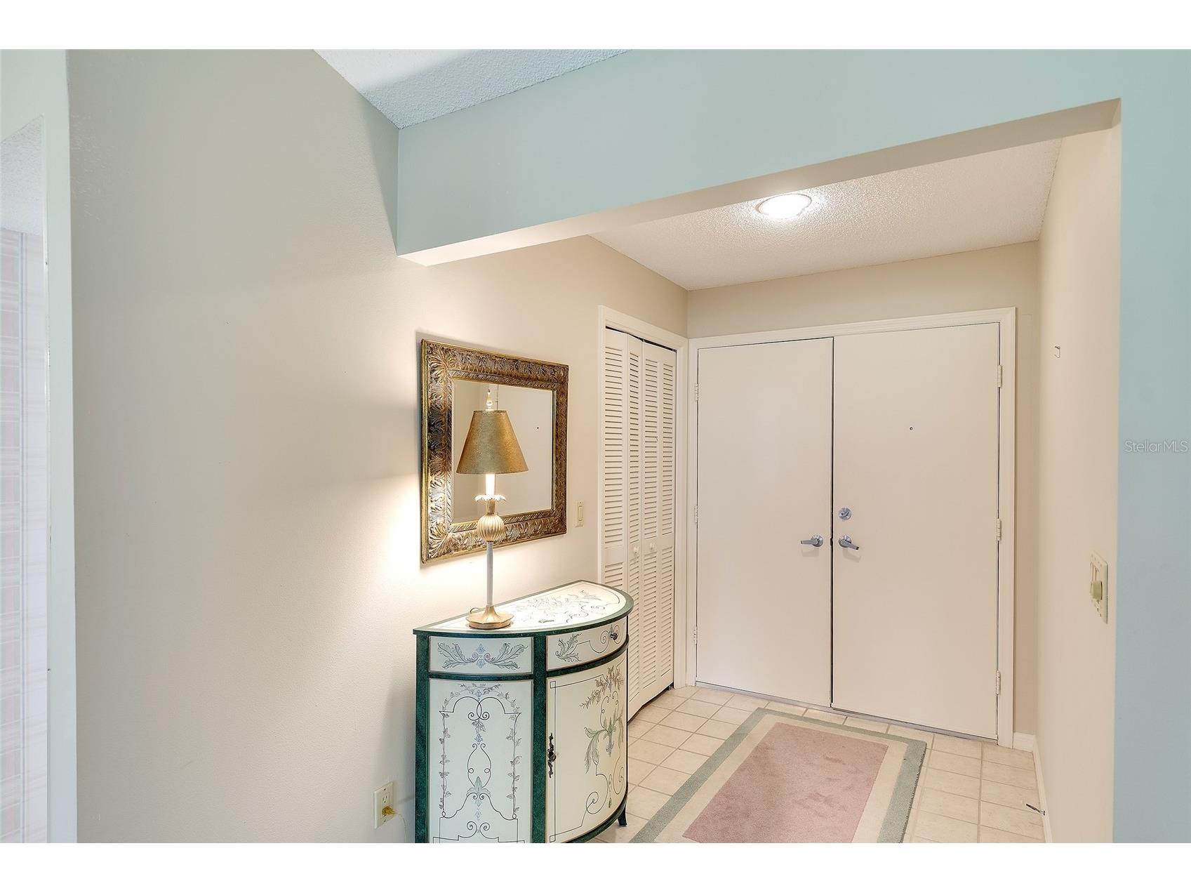 3825 Wilshire Circle #1 Sarasota FL 34238 A4693723 image3