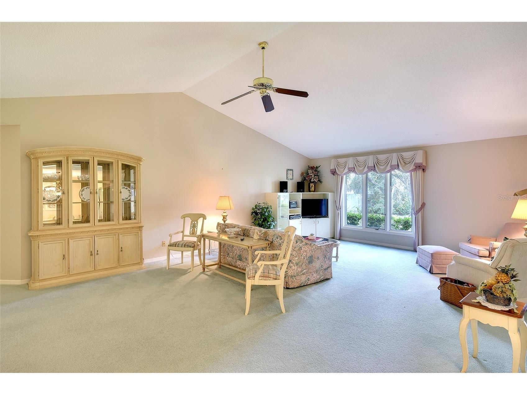 3825 Wilshire Circle #1 Sarasota FL 34238 A4693723 image5