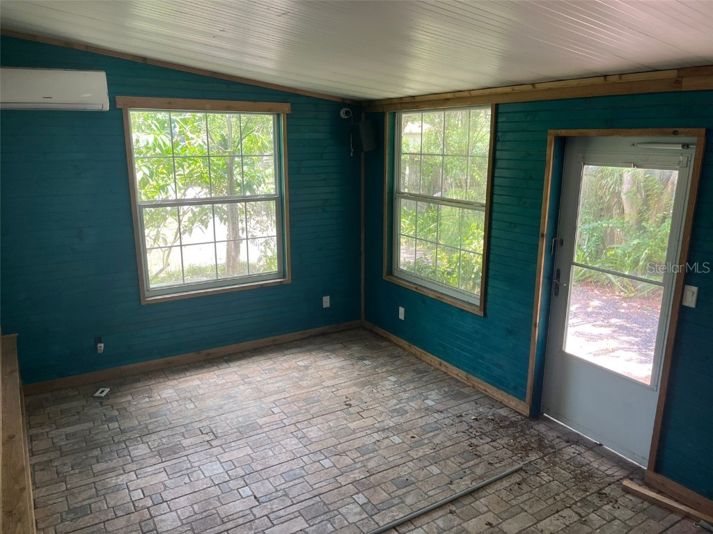 38250 E Collins Avenue W Zephyrhills FL 33542 TB8408033 image11