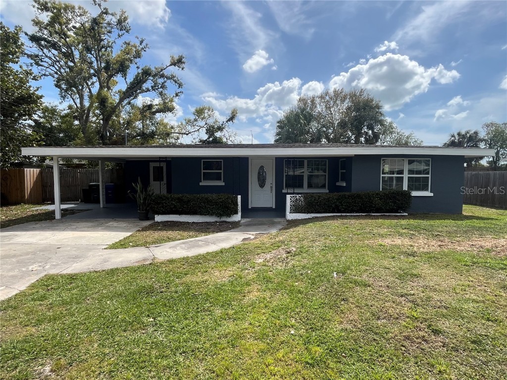 3826 Clover Lane Sarasota FL 34233 A4643241 image1